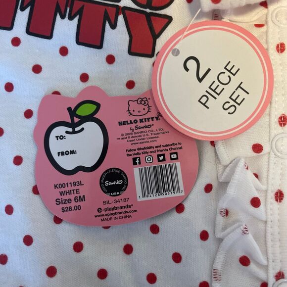 Hello Kitty 2 piece set size 6 Month button ruffles pajamas and bow - Picture 5 of 6